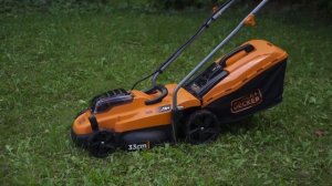 Обзор колесной аккумуляторной газонокосилки Black Decker 36В BCMW3318L2-QW