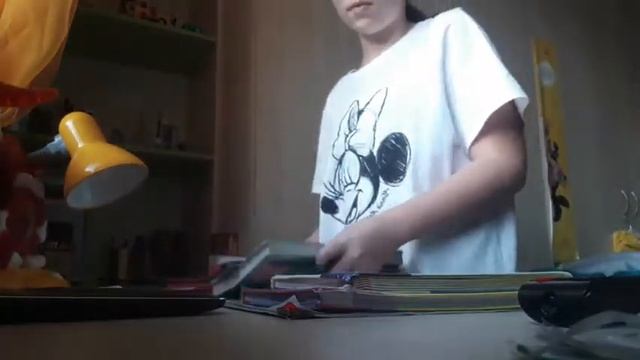 Vlogmas day 9 / Открываем адвент календарь ! смотреть онлайн