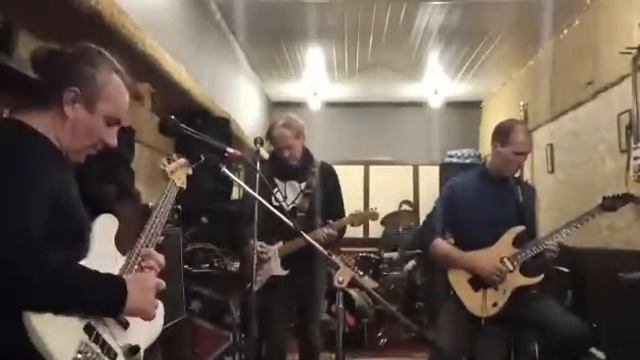Белый снег Зазеркалье кавер смотреть онлайн