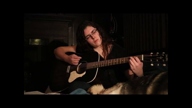 Jess playing her new guitar смотреть онлайн