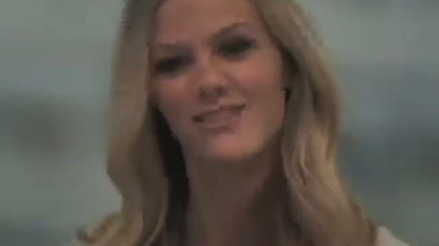 Brooklyn Decker Interview смотреть онлайн