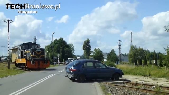 Total IDIOTS TRUCKS, CARS VS TRAINS - Scary Train FAILS - Train hit Snow - Fastest Train смотреть онлайн