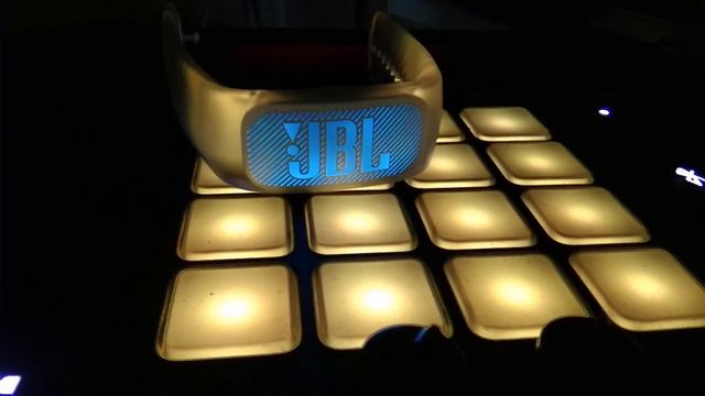 JBL Partybox 1000 смотреть онлайн