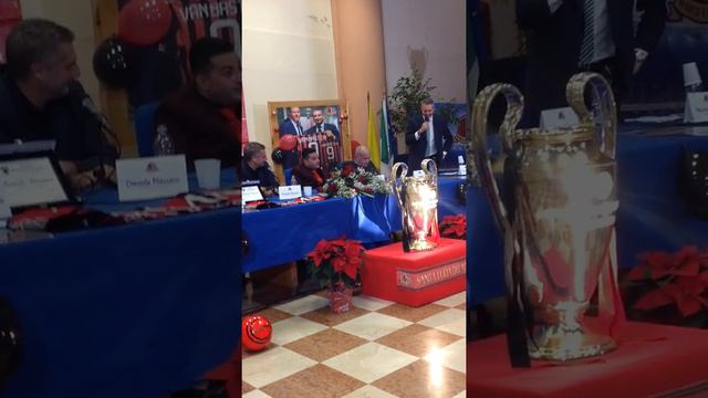 Daniele Massaro al Milan Club Marco Van Basten 26.12.2017 Santa Lucia del Mela (ME) смотреть онлайн
