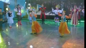 Танец "Дружба народов" Образцовый ансамбль танца"Пируэт"