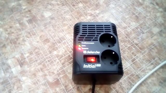 Стабилизатор напряжения defender AVR Initial 600 смотреть онлайн