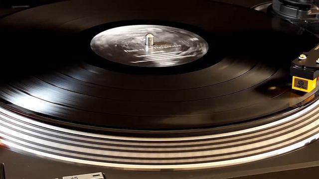 Twilight Force - Dawn of the Dragonstar (2019) - Black Vinyl LP смотреть онлайн