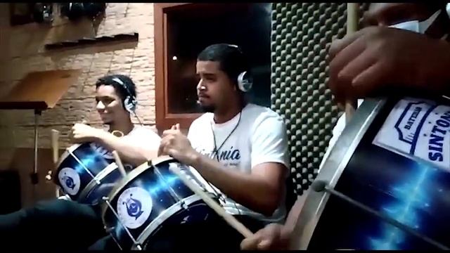 Em Cima da Hora 2022: making of da gravação do samba-enredo смотреть онлайн