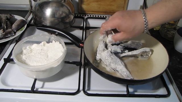 ЖАРЕНАЯ РЫБА. ЖАРЕННЫЙ РОТАН. смотреть онлайн