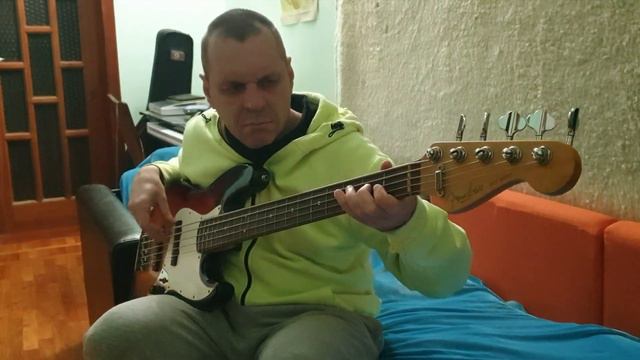 Fender Jazz Bass.Made in U.S.A.5-string смотреть онлайн