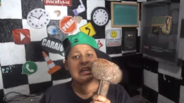 QUEBREI O STUDIO DO MEU IRMÃO смотреть онлайн