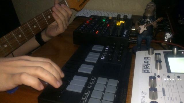 Megus — New Year Jam (Digitakt, Blofeld, Guitar) смотреть онлайн