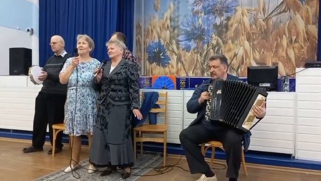 у церкви стояла карета катюша и валюша отделение реабилитации смотреть онлайн