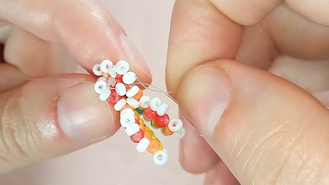 Радужное Сердце кольцо из бисера Heart bead ring Herzperlenring Cincin manik-manik hati 하트 비드 링 смотреть онлайн