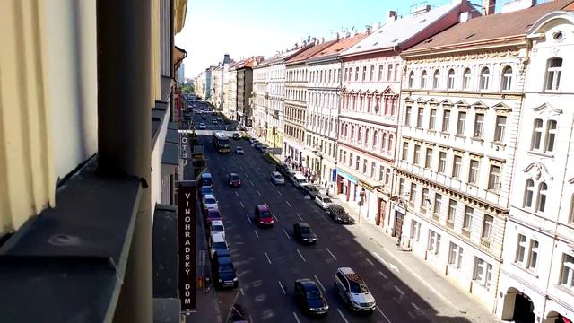 Прага 2017. Вид из окна гостиницы смотреть онлайн
