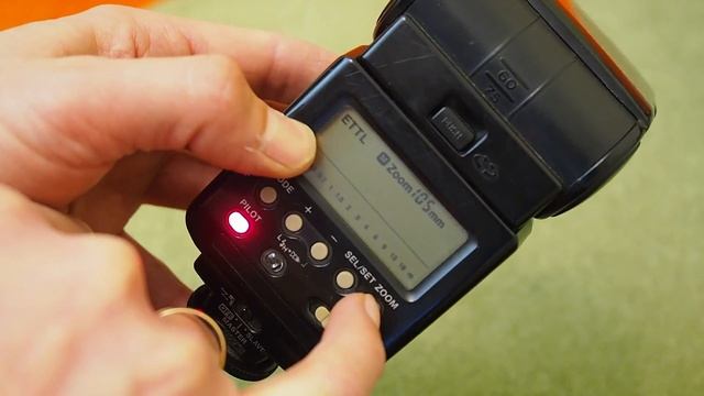 Canon 550EX смотреть онлайн