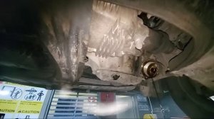 2011 Toyota Premio (2ZR)  Engine Oil and filter change