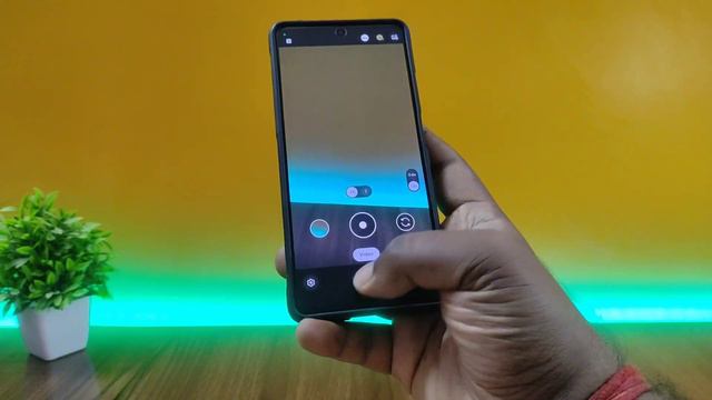 Record 4K 60FPS On Front Camera with GCAM (Any Android) смотреть онлайн