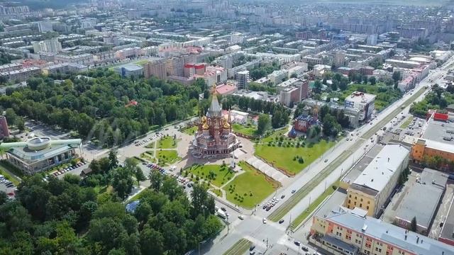 Cathedral of the Holy Archangel Michael. Izhevsk, Russia. Panorama of the city, view of Karl Marx s смотреть онлайн
