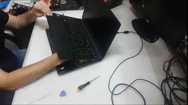 Ноутбук Acer extensa 2519 / Замена и тест HDD на SSD / Сброс пароля на БИОС смотреть онлайн