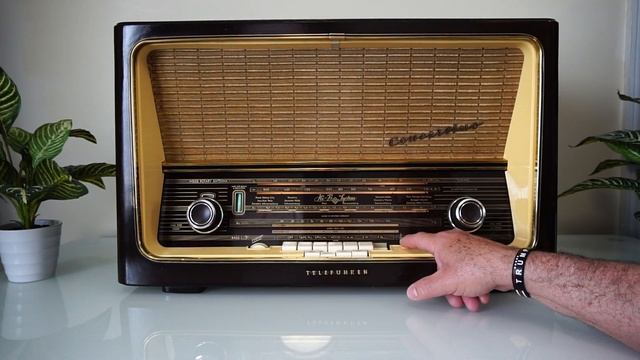 415Radios Telefunken Concerto 9U model Concertino смотреть онлайн