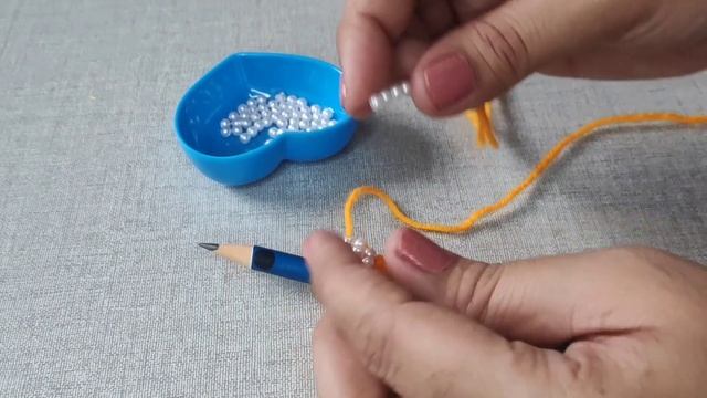 Amazing Hand Embroidery flower design trick with pencil.Very Easy Hand Embroidery flower design ide смотреть онлайн