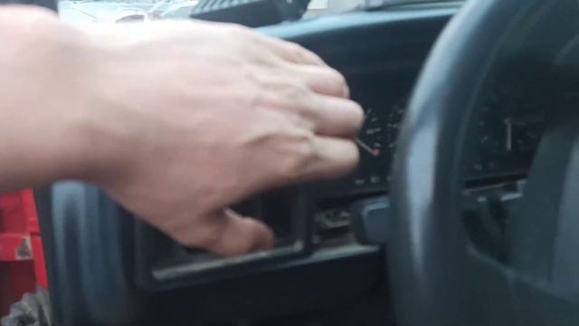 Ремонт пластика на Пассате Б3 без применения саморезов. Чем заклеить автомобильный пластик. смотреть онлайн