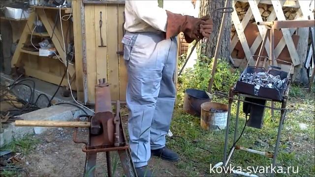 Ковка кочерги и ручки совка смотреть онлайн