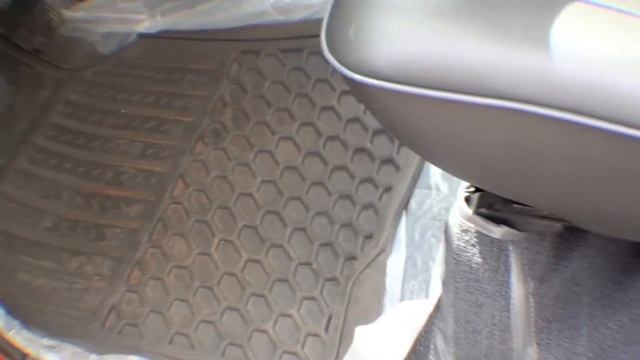 1985 FJ60 Rust Repair | Video 22 смотреть онлайн