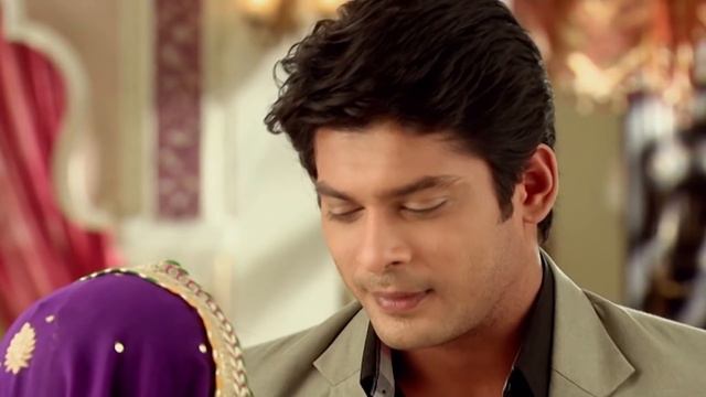 İkimizin Yerine Hint Dizisi | 518. Bölüm смотреть онлайн