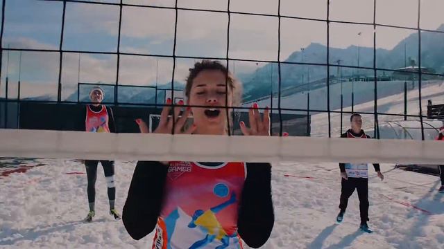 Универсальное игровое поле. Чемпионат по волейболу на снегу смотреть онлайн