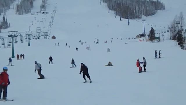 ГОРНОЛЫЖНЫЙ КУРОРТ ШЕРЕГЕШ в ЗАПАДНОЙ СИБИРИ/SHEREGESH SKI RESORT смотреть онлайн