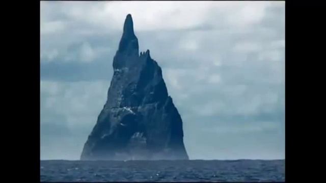 Болс-Пирамид, самый высокий утёс в мире(Ball's Pyramid is the highest cliff in the world) смотреть онлайн