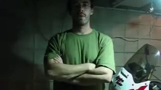 Меняем масло в вилке на AfricaTwin XRV750, пару слов до начала.