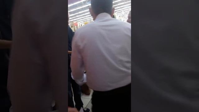 Задержание в Ашане Белая Дача смотреть онлайн