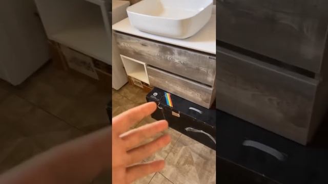 СЕГОДНЯ ХОЧУ ПОКАЗАТЬ ВАМ КАК У МЕНЯ ПРОДВИГАЕТСЯ РЕМОНТ ? смотреть онлайн