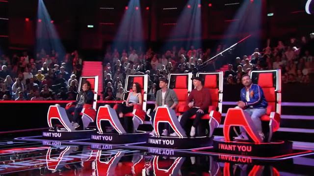 Luca (Queen-Bohemian Rhapsody) the voice kids | BLIND AUDITION смотреть онлайн