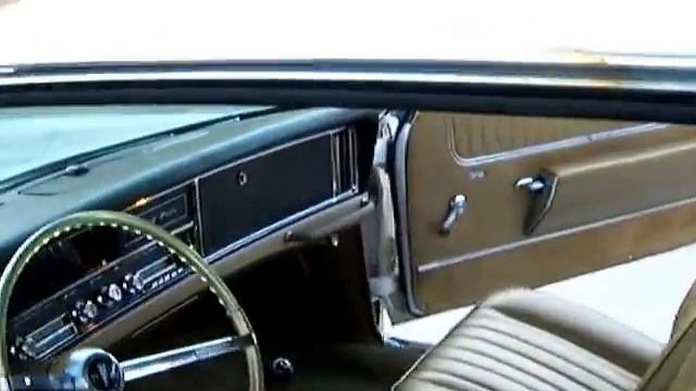 1967 Pontiac 428 4speed Grand Prix смотреть онлайн