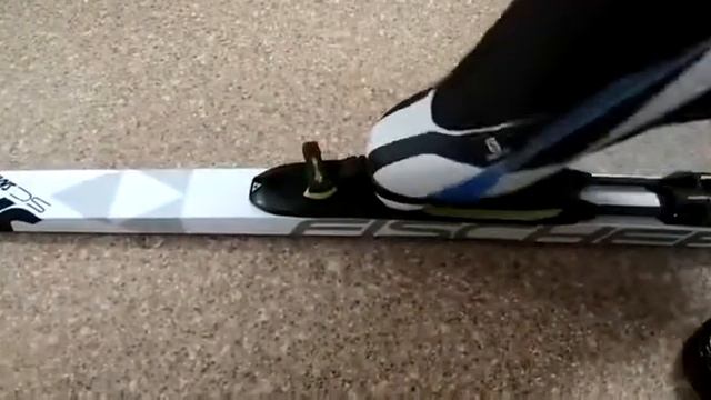 как снять ботинки с креплений лыж. Как снять ботинки с лыж смотреть онлайн