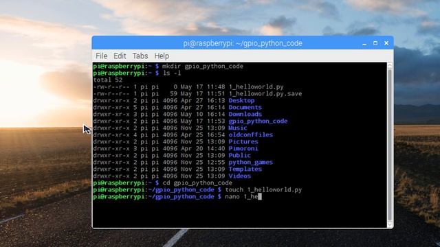 Raspberry Pi Workshop Kit Tutorials – 1 Hello World смотреть онлайн