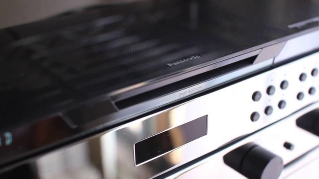 Panasonic DMP-BDT320-K (BD Player) DISC INSERT/DISC EJECT смотреть онлайн