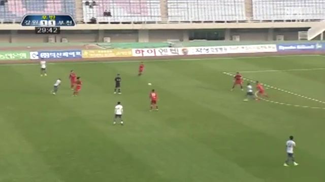 Matheus Alves - Gangwon - 2016 - AGN Football