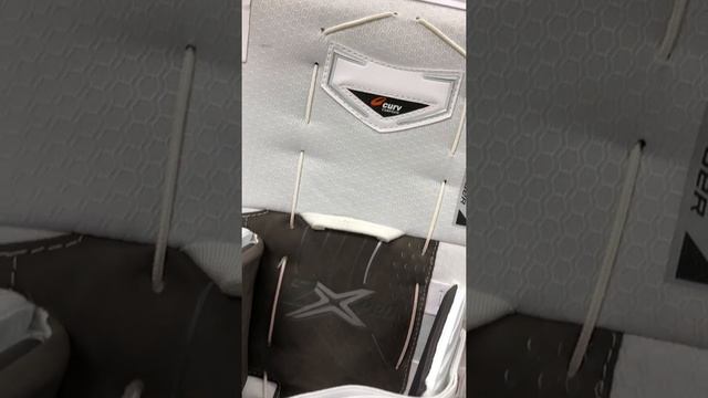 Обзор на Щитки вратаря BAUER VAPOR 2X PRO смотреть онлайн