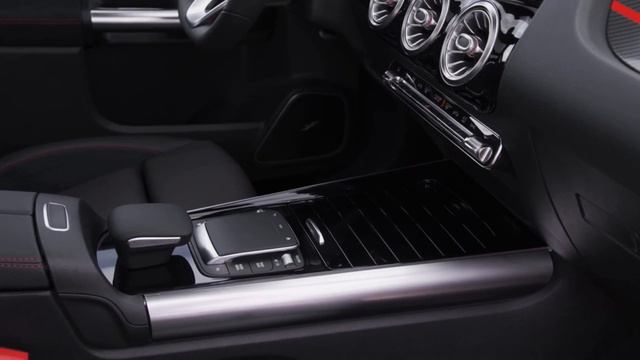 All New 2021 Mercedes GLA - Exterior, Interior And Drive