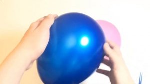 Лопаем разноцветные воздушные шарики Синий шарик где же ты Видео для детей