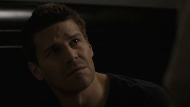 Bones 6x22 - Brennan stays with Booth смотреть онлайн