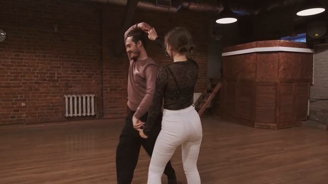 Bachata | Дмитрий Смирнов & Аделина Додонова смотреть онлайн
