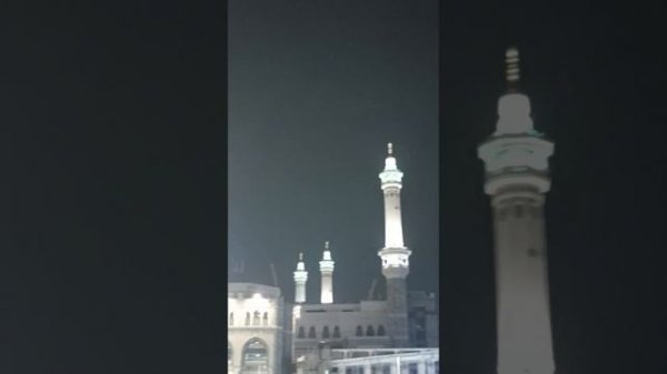 Красивое чтение в мечети Аль- Харам / Beautiful reading at the Al-Haram Mosque