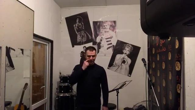 УРОКИ ВОКАЛА ДЛЯ ВЗРОСЛЫХ 1 ПОСТАНОВКА ГОЛОСА КАК НАУЧИТЬСЯ КРАСИВО ПЕТЬ