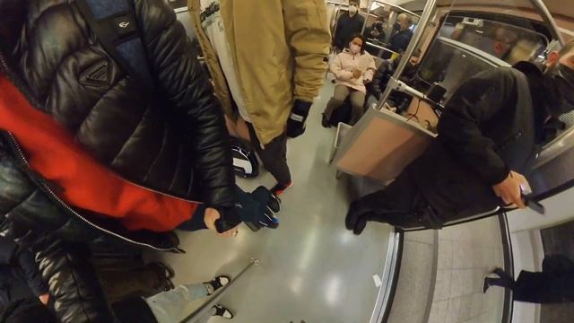 С моноколесом на самолёте, в Европу. смотреть онлайн